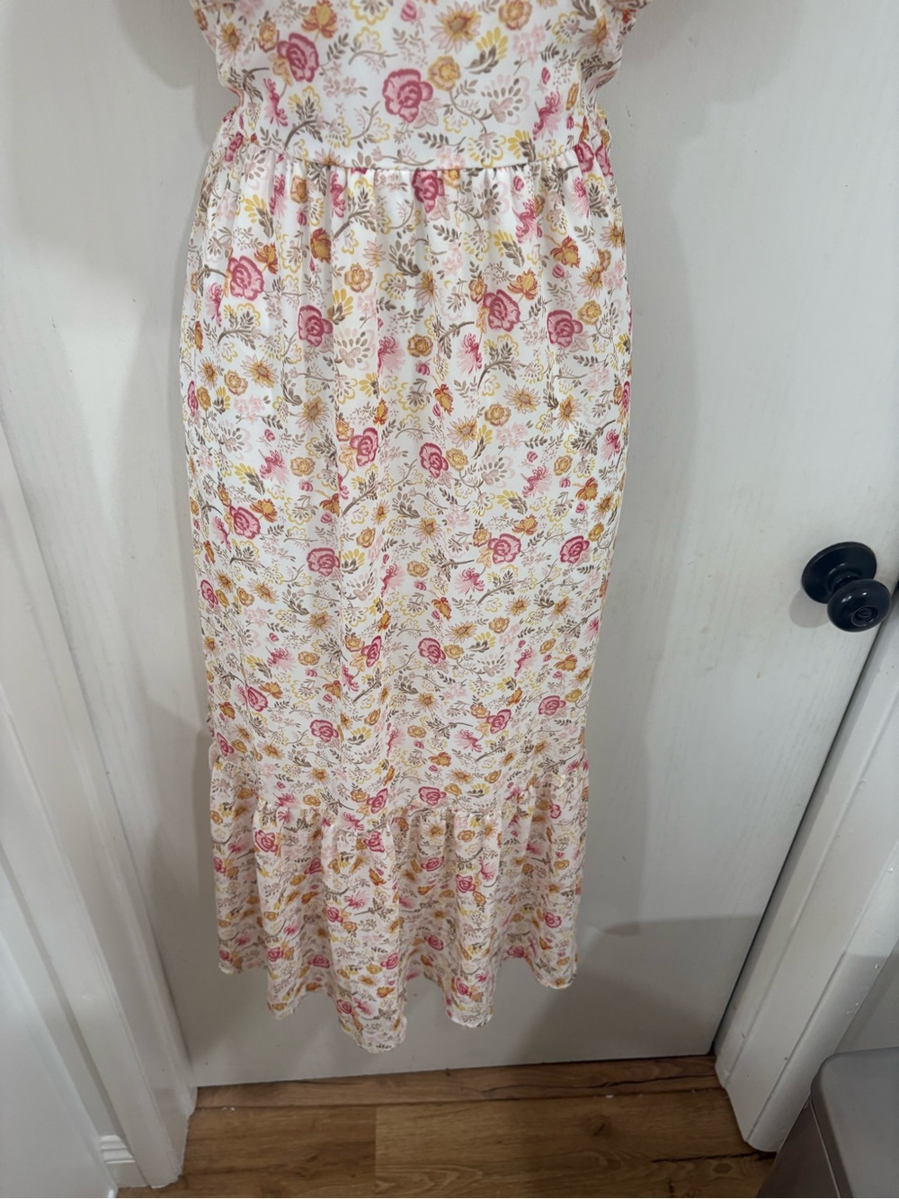 Cottagecore peasant Floral Puff-Sleeve Midi Dress in Cream pink and yellow - Picture 7 of 10